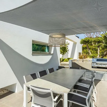 Bam 537 Villa